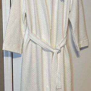 Pottery Barn White Waffle Knit Cotton Robe Monogrammed “K” Size M/L